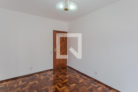Sala de apartamento para alugar com 2 quartos, 130m² em Santa Tereza, Belo Horizonte