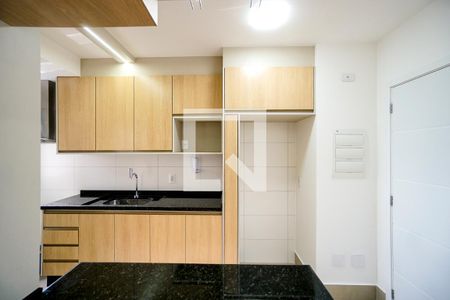 Cozinha de apartamento à venda com 2 quartos, 66m² em Vila Azevedo, São Paulo