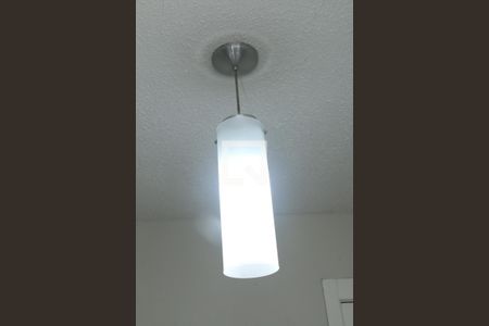 luminaria de apartamento para alugar com 2 quartos, 48m² em Jardim Alvorada, Nova Iguaçu