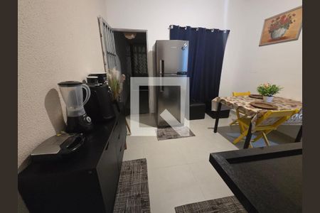 Sala/cozinha de casa para alugar com 1 quarto, 90m² em Jardim Santa Mena, Guarulhos