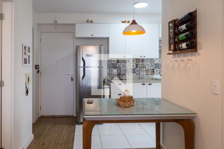 Sala de apartamento para alugar com 2 quartos, 36m² em Vila das Bandeiras, Guarulhos