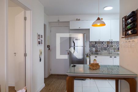 Sala de apartamento para alugar com 2 quartos, 36m² em Vila das Bandeiras, Guarulhos