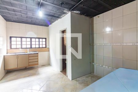 Comodo  de casa para alugar com 1 quarto, 60m² em Bussocaba, Osasco