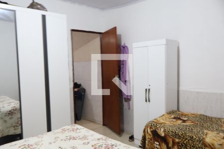 Quarto da casa 1 de casa à venda com 5 quartos, 300m² em Vila Bancaria, São Paulo