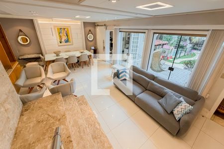 Sala de casa para alugar com 3 quartos, 350m² em Vila Mariana, São Paulo