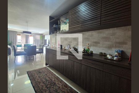 Sala  de apartamento à venda com 3 quartos, 195m² em Recreio dos Bandeirantes, Rio de Janeiro