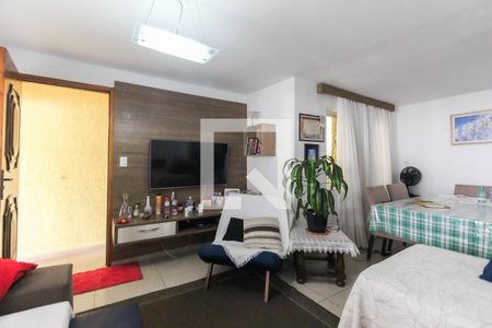 Sala de casa para alugar com 3 quartos, 150m² em Itaquera, São Paulo