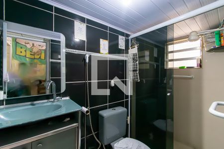 Banheiro de casa à venda com 4 quartos, 125m² em Vila California, São Paulo