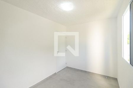 Quarto 1 de apartamento para alugar com 2 quartos, 41m² em Campo Grande, Rio de Janeiro