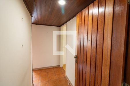 Entrada de apartamento para alugar com 2 quartos, 50m² em Azenha, Porto Alegre