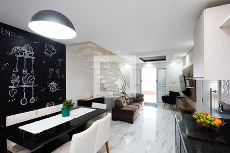Sala / Cozinha  de casa para alugar com 4 quartos, 250m² em Vila Isolina Mazzei, São Paulo