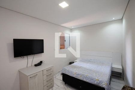 Suíte 1 de casa para alugar com 4 quartos, 250m² em Vila Isolina Mazzei, São Paulo