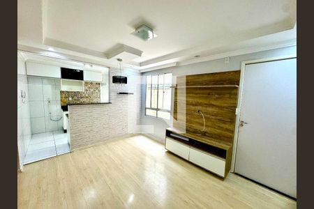 Sala de apartamento para alugar com 2 quartos, 47m² em Vila Alzira, Guarulhos