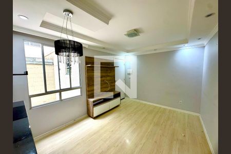 Sala de apartamento para alugar com 2 quartos, 47m² em Vila Alzira, Guarulhos