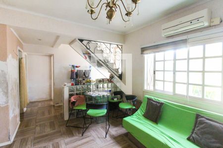 Sala 3 de casa à venda com 4 quartos, 400m² em Fátima, Canoas