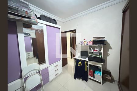 Quarto 1 de casa para alugar com 5 quartos, 80m² em Anchieta, Nilópolis