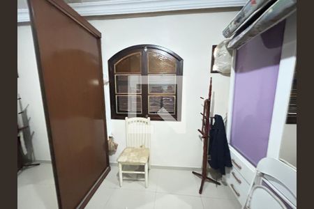 Quarto 1 de casa para alugar com 5 quartos, 80m² em Anchieta, Nilópolis