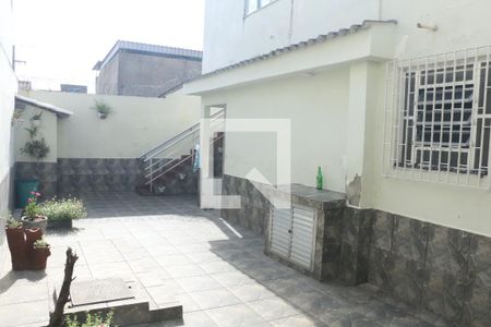Casa para alugar com 3 quartos, 232m² em Viga, Nova Iguaçu