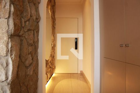 Hall de entrada de apartamento à venda com 4 quartos, 314m² em Ipiranga, São Paulo