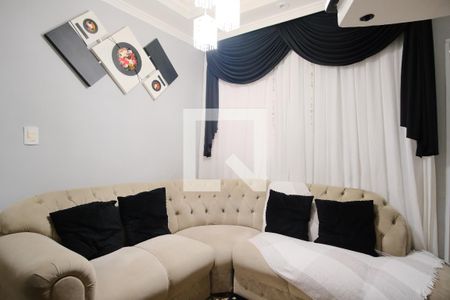 Sala de casa de condomínio para alugar com 2 quartos, 120m² em Penha de França, São Paulo