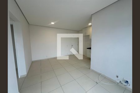 Sala de apartamento para alugar com 2 quartos, 55m² em Jardim Sao Pedro, Barueri