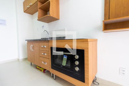 Sala e Cozinha de apartamento à venda com 1 quarto, 28m² em Tatuapé, São Paulo