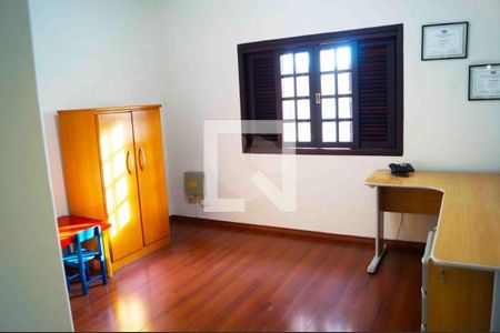 Casa à venda com 3 quartos, 178m² em Jardim Petropolis, São Paulo