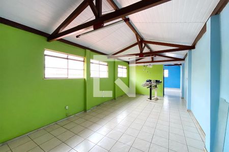 Salão de estar de casa para alugar com 3 quartos, 256m² em Santa Efigênia, Belo Horizonte