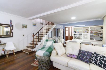 Sala de casa à venda com 3 quartos, 144m² em Cidade São Francisco, São Paulo