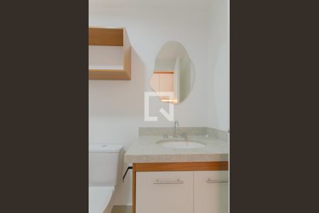 Banheiro de kitnet/studio para alugar com 1 quarto, 25m² em Ipiranga, São Paulo