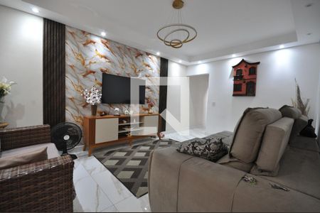 Sala de casa à venda com 3 quartos, 161m² em Parque Edu Chaves, São Paulo