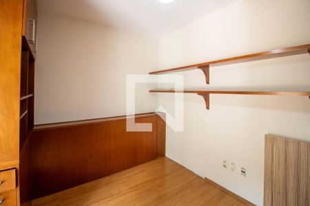 Quarto 1 de casa à venda com 3 quartos, 172m² em Super Quadra Morumbi, São Paulo