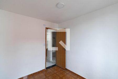 Quarto 1 de apartamento para alugar com 2 quartos, 56m² em Conjunto Residencial José Bonifácio, São Paulo