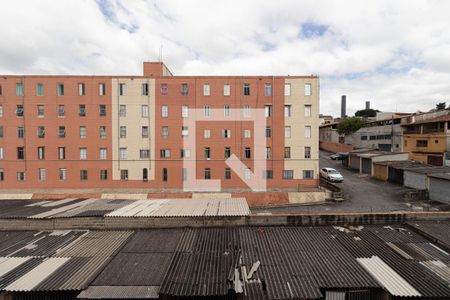 Vista Quarto 1 de apartamento para alugar com 2 quartos, 56m² em Conjunto Residencial José Bonifácio, São Paulo