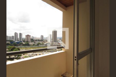 Sala - Varanda de apartamento à venda com 2 quartos, 87m² em Continental, Osasco