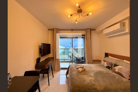 Quarto  de kitnet/studio para alugar com 1 quarto, 24m² em Santo Amaro, São Paulo