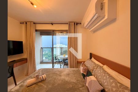 Quarto  de kitnet/studio para alugar com 1 quarto, 24m² em Santo Amaro, São Paulo