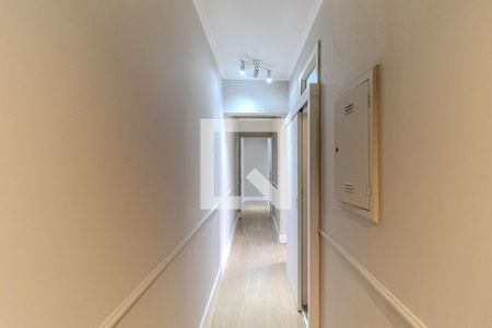 Corredor de apartamento à venda com 2 quartos, 135m² em Higienópolis, São Paulo