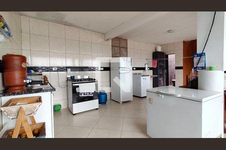 Casa para alugar com 3 quartos, 372m² em Jardim Russo, São Paulo