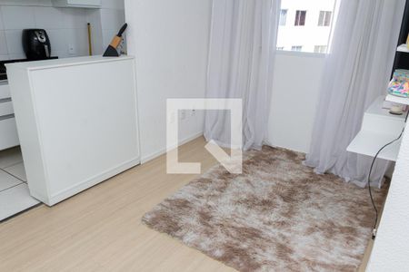 Sala de apartamento para alugar com 2 quartos, 41m² em Campo Grande, Rio de Janeiro