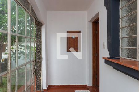 Hall Social de casa à venda com 3 quartos, 100m² em Vila Romana, São Paulo