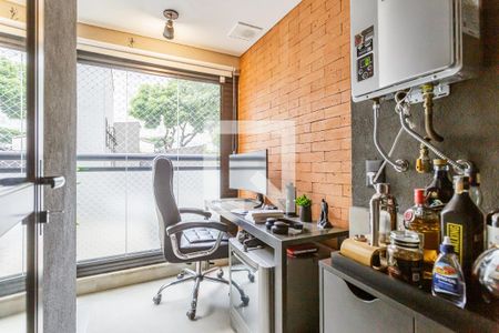 Escritório de apartamento à venda com 2 quartos, 60m² em Indianópolis, São Paulo