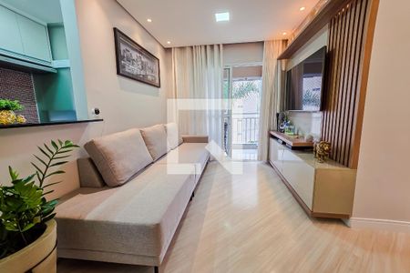 Sala de apartamento à venda com 2 quartos, 56m² em Campestre, Santo André