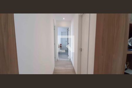 Corredor de apartamento para alugar com 2 quartos, 67m² em Centro, Osasco