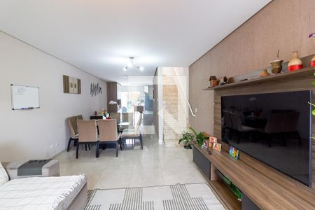 Sala de estar de casa à venda com 3 quartos, 130m² em Vila Gea, São Paulo