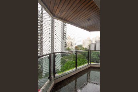 Varanda de apartamento à venda com 3 quartos, 158m² em Vila Olímpia, São Paulo