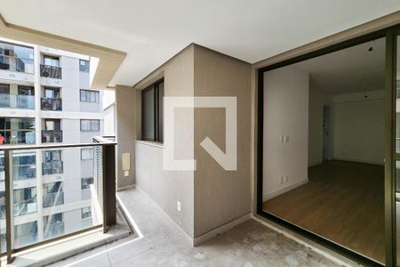 Varanda  de apartamento à venda com 3 quartos, 6m² em Tijuca, Rio de Janeiro