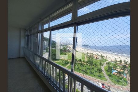 Vista Sala de apartamento para alugar com 3 quartos, 143m² em Itararé, São Vicente