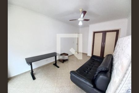 Quarto de apartamento para alugar com 3 quartos, 143m² em Itararé, São Vicente