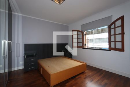 Suíte de casa à venda com 2 quartos, 163m² em Vila Ivone, São Paulo